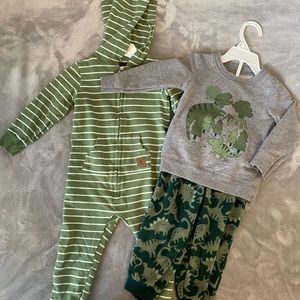 Toddler dinosaur clothing set